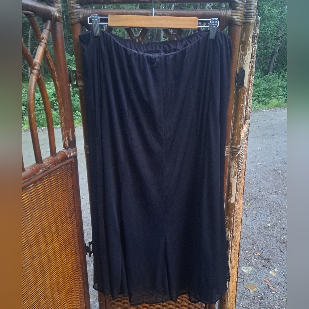 Connected Apparel skirt size 2x 🥀🌹⚘️🌷